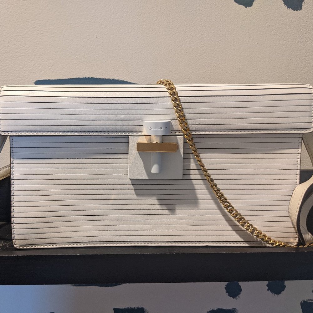 Oscar de la Renta Alibi R Clutch